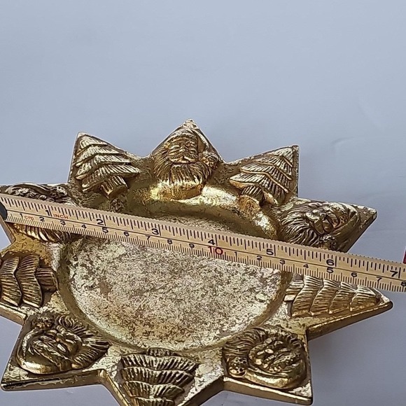 Vintage Gold Star Candle Holder Gilded Santa Christmas Tree St. Nick Plate 1917 - Picture 6 of 7